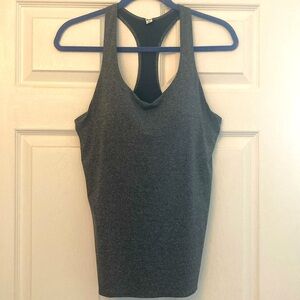 Uniqlo airism size M racer bank tank